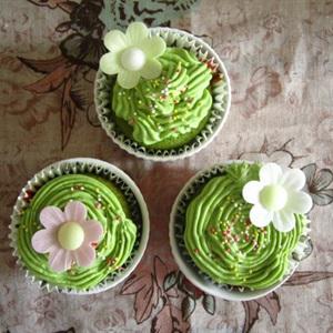 Cách làm green tea cupcakes