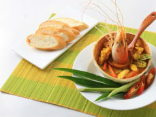 Hải sản cà-ri dừa