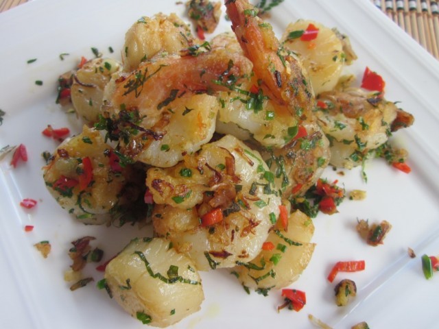 Hải sản chiên giòn