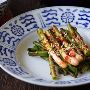 Cách làm hành lá muối kiểu Hàn