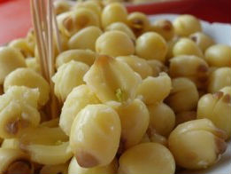 Hạt sen hấp – Món khai vị hấp dẫn