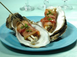 Hàu cuộn bacon, nấm