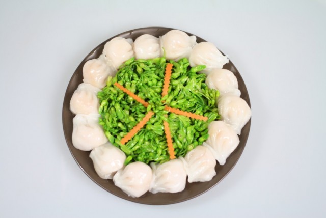 Hàu nướng mỡ hành bằng lò vi sóng