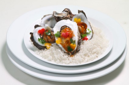 Hàu nướng muối sốt ớt cay