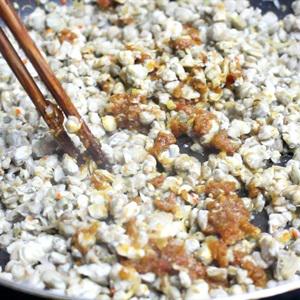 Cách làm hến xúc bánh đa