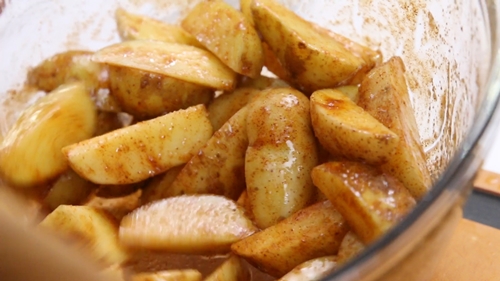 Heo nướng sốt mận thơm ngon, ngọt lịm