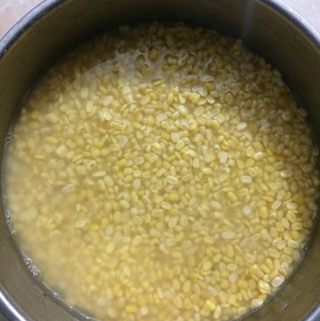 Heo sấy  mật ong thơm ngon đậm vị, ăn vào là mê