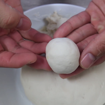 Hết veo nồi cơm với món gà rán muối tỏi giòn thơm đậm đà