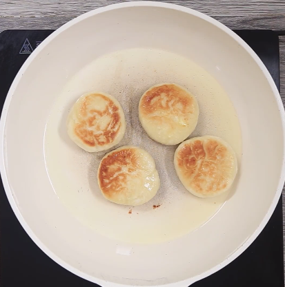 Hết veo nồi cơm với món gà rán muối tỏi giòn thơm đậm đà