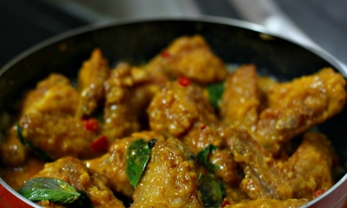 Hết veo nồi cơm với món tôm rim cay dễ làm, ăn ngon