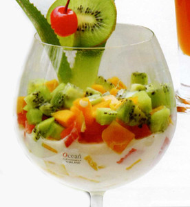 Hoa quả dầm sữa chua