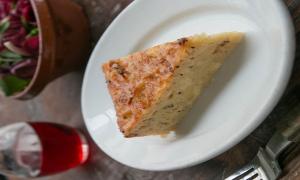 Hoài niệm về ấu thơ cùng kem ốc quế vị chuối và đu đủ