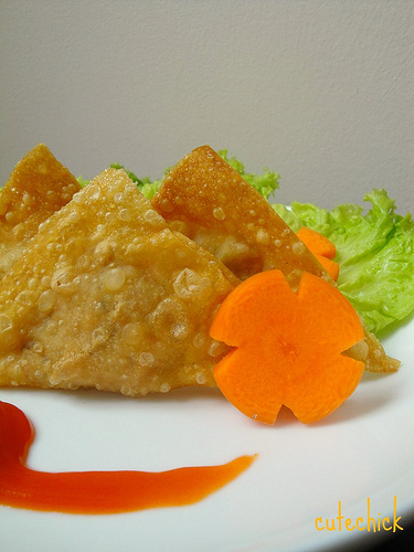 Hoành thánh chiên nhân tôm thịt