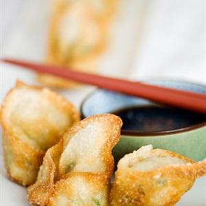 Cách làm hoành thánh chiên nhân tôm