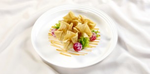 Hoành thánh nhân đậu chiên