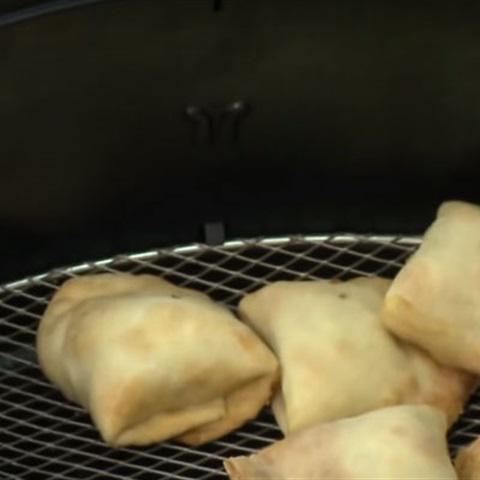 Cách làm hoành thánh nhân tôm thịt chiên