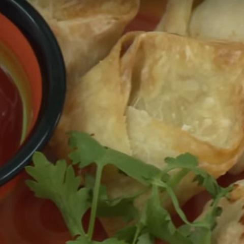 Cách làm hoành thánh nhân tôm thịt chiên