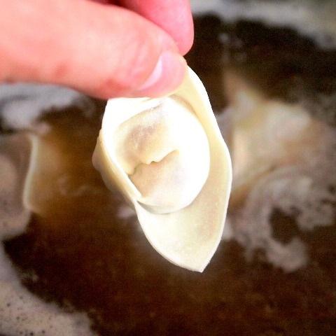 Cách làm hoành thánh tôm truyền thống