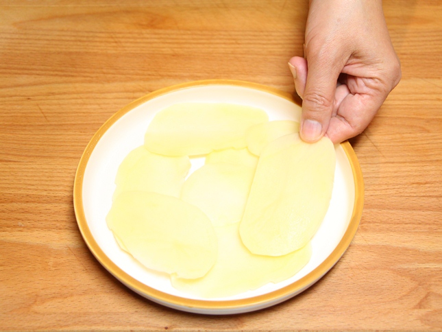 Học làm salad Nga đẹp mắt, lạ miệng