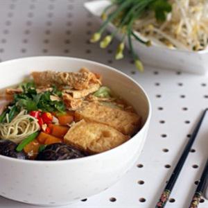 Cách làm hủ tiếu mì chay