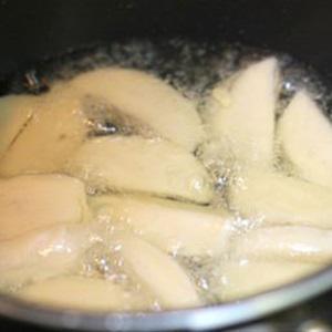 Cách làm hủ tiếu nấu chay