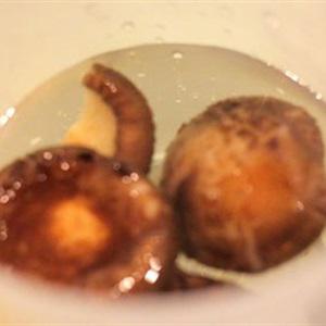 Cách làm hủ tiếu nấu chay