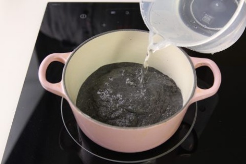 Hướng dẫn cách làm bánh gạo viên truyền thống Hàn Quốc cực kỳ thơm ngon