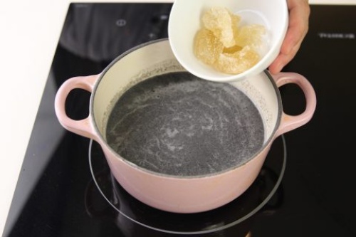 Hướng dẫn cách làm bánh gạo viên truyền thống Hàn Quốc cực kỳ thơm ngon