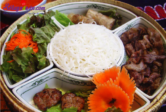 Hướng dẫn cách làm bún thịt nướng ngon tại nhà