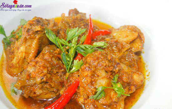 Hướng dẫn cách làm gà sốt hạnh nhân hấp dẫn