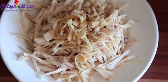 Hướng dẫn cách làm gỏi gà thơm ngon hấp dẫn