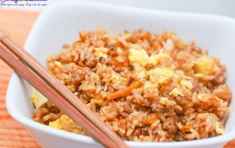 Hướng dẫn cách làm món cơm chiên Nhật Bản thơm ngon hấp dẫn