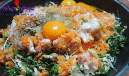 Hướng dẫn cách làm nem rán ngon tại nhà