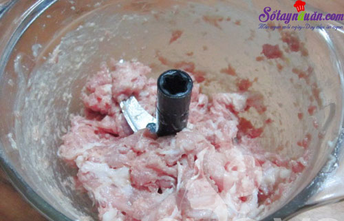 Hướng dẫn cách làm nem rán ngon tại nhà