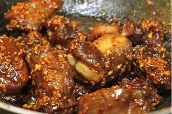 Hướng dẫn cách làm sườn rán chua ngọt cả nhà mê tít