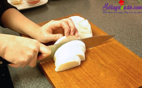 Hướng dẫn cách nấu súp thịt bò kiểu Hàn