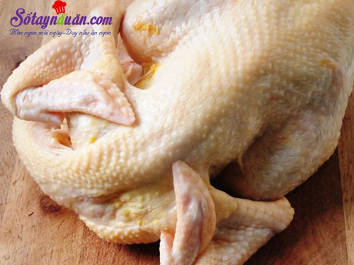 Hướng dẫn cho món gà om nguyên kiểu siêu hấp dẫn