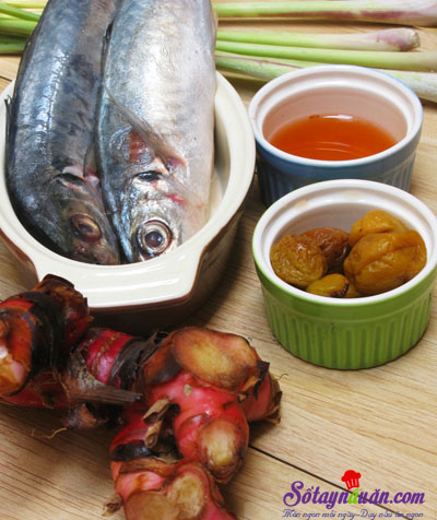Hướng dẫn kho cá với mơ ngâm lạ mà tuyệt ngon