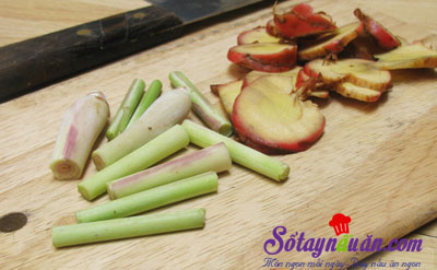 Hướng dẫn kho cá với mơ ngâm lạ mà tuyệt ngon