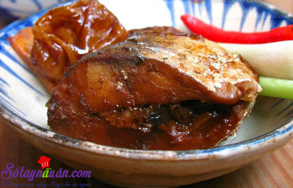 Hướng dẫn kho cá với mơ ngâm lạ mà tuyệt ngon