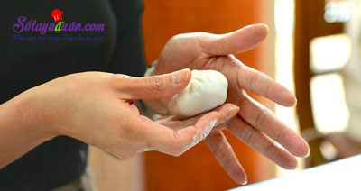 Hướng dẫn làm bánh của giới quý tộc Thái đẹp tuyệt