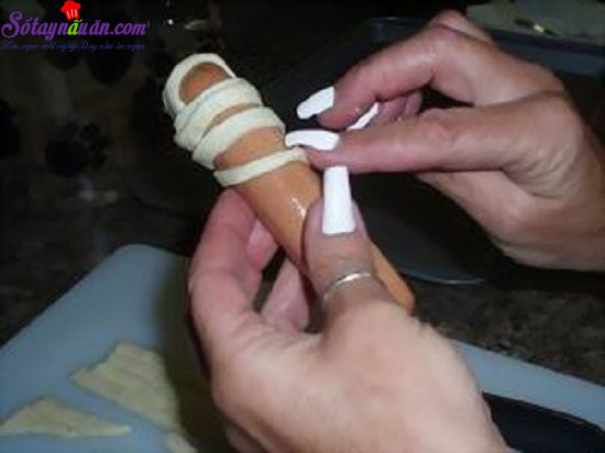 Hướng dẫn làm bánh mỳ xác ướp Ai Cập