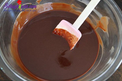 Hướng dẫn làm bánh Oreo bơ đậu phộng cực ngon