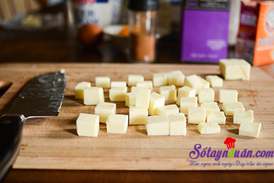 Hướng dẫn làm bánh scones hương quế giòn tan thơm ngon