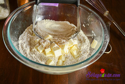 Hướng dẫn làm bánh scones hương quế giòn tan thơm ngon