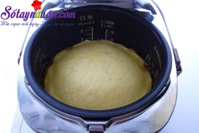 Hướng dẫn làm bánh táo úp ngược bằng nồi cơm điện