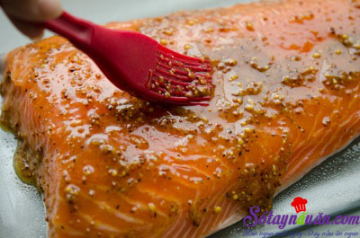 Hướng dẫn làm cá hồi xốt đào chua ngọt thơm ngon khó cưỡng