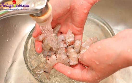 Hướng dẫn làm cà ri tôm ngon miễn chê