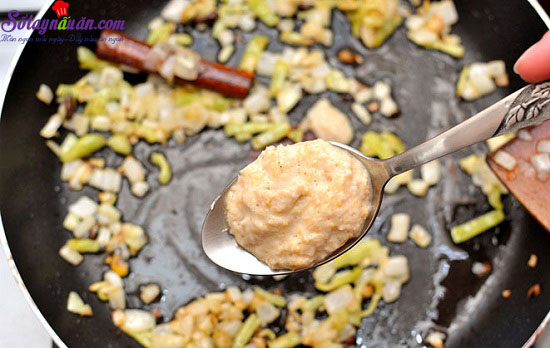 Hướng dẫn làm cà ri tôm ngon miễn chê