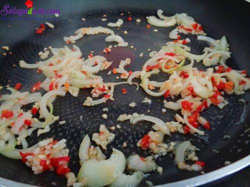 Hướng dẫn làm cánh gà sốt chua ngọt siêu hấp dẫn